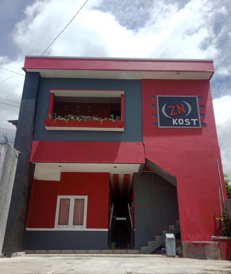 Reddoorz Near Terminal Mendolo Wonosobo Hostel Exterior photo